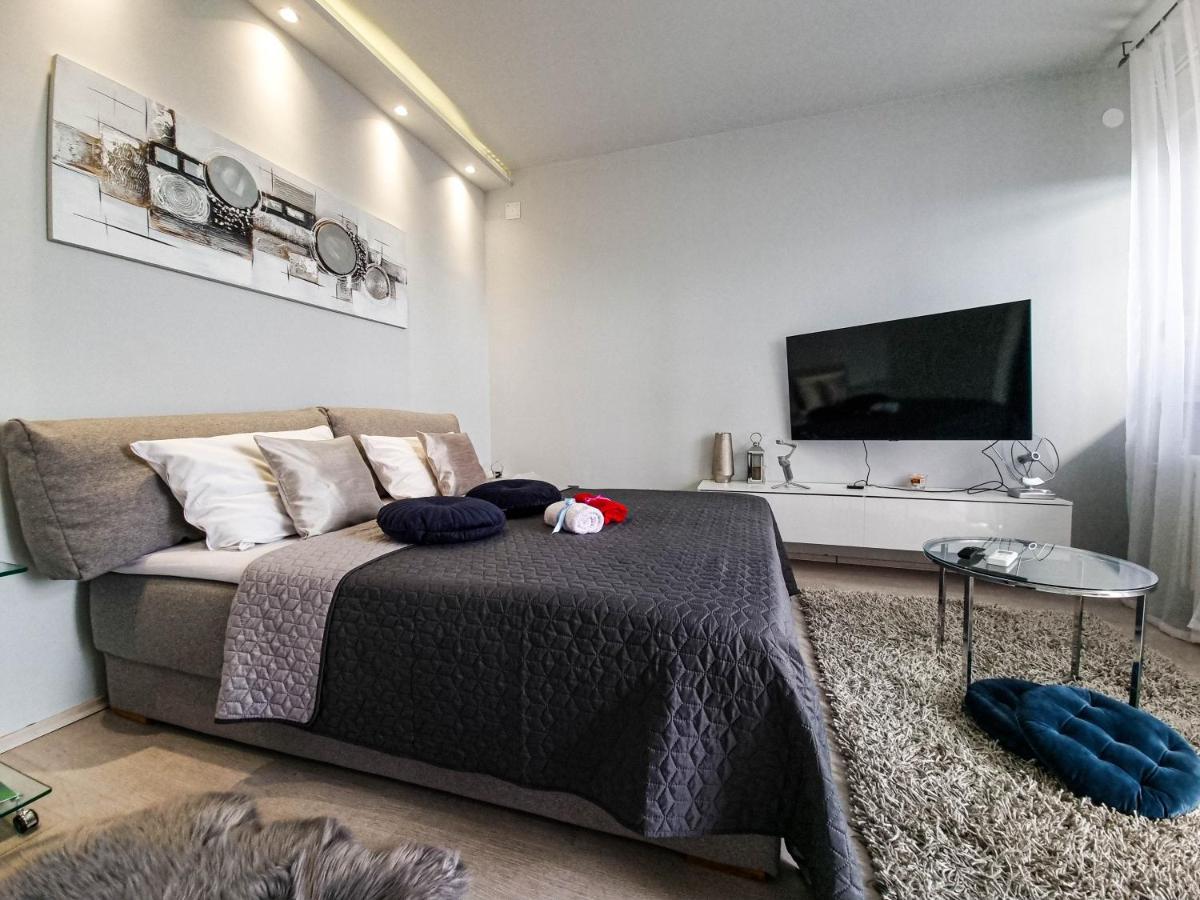 Apartment Apex Penthouse Self Check-in